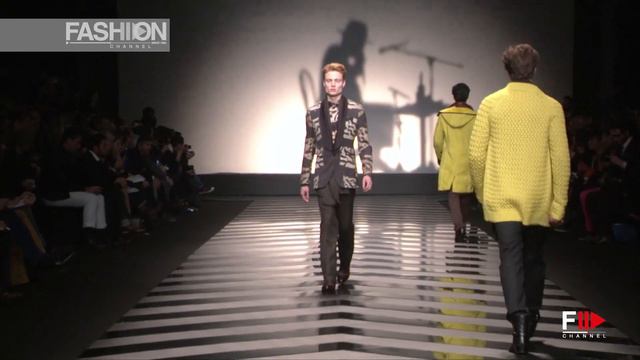 ROBERTO CAVALLI Menswear Fall 2012 Milan - Fashion Channel