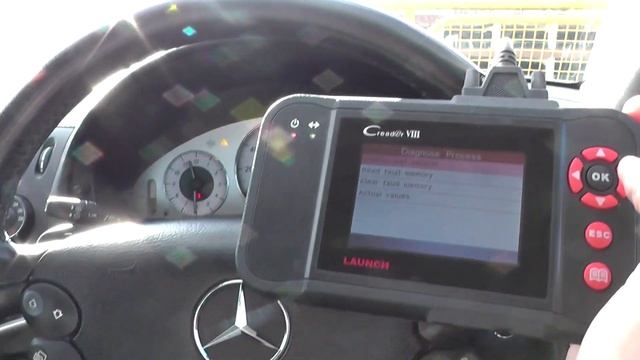 Mercedes E Class ABS Diagnostic Scanner Code Reader смотреть онлайн