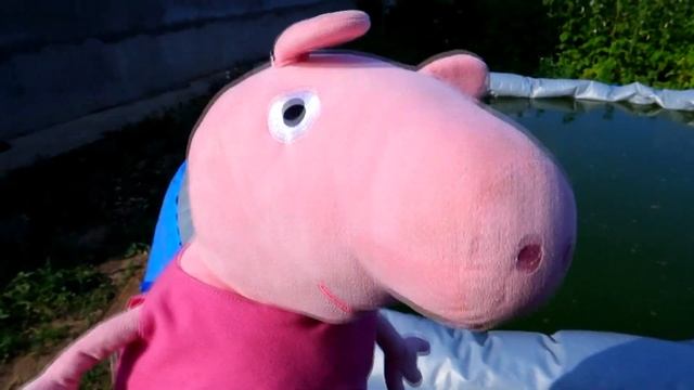 Реальная Жизнь Свинки Пиги №9 - Волки и Палатка смотреть онлайн