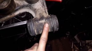 Mercedes-Benz W124 300D замена сайлент блоков и шаровой переднего рычага и резинок стабилизатора.