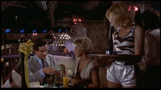 Fantasy Form Mortishia To Gomez Addams. смотреть онлайн