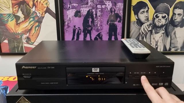 Pioneer DV-344 CD/DVD Player with remote смотреть онлайн