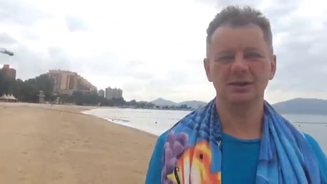 ОТПУСК НА ПЛЯЖЕ В ГОНКОНГЕ, ЭТО АЗИАТСКИЙ БРАЙТОН БИЧ. смотреть онлайн