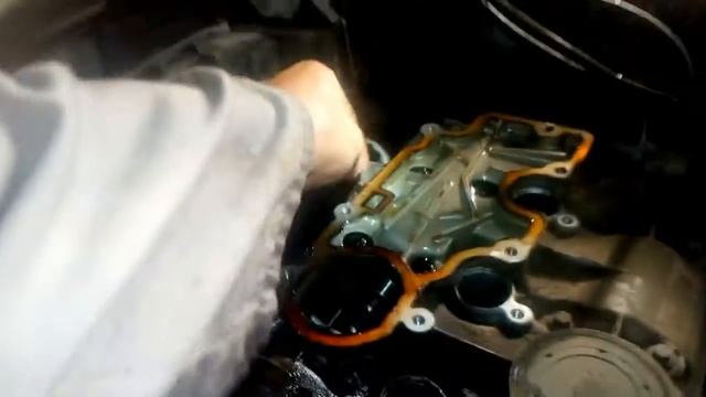 ДАСТЕР.ЗАМЕНА ГРМ.ПЕРЕУПЛОТНЕНИЕ КЛАПАННОЙ КРЫШКИ смотреть онлайн