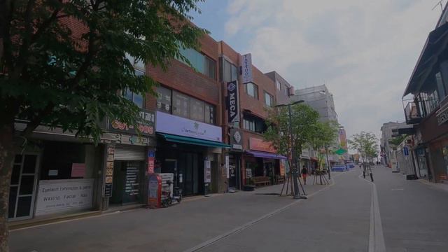 ПОЁМ РУССКИЕ ПЕСНИ В КОРЕЙСКОМ КАРАОКЕ!АМЕРИКАНСКИЙ ГОРОДОК в Пхёнтэке, Южная Корея 📍 смотреть онлайн