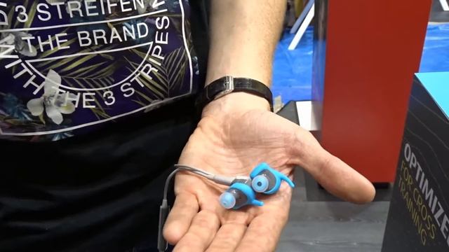 IFA 2015 - Jabra Sport Coach earphones (english) смотреть онлайн