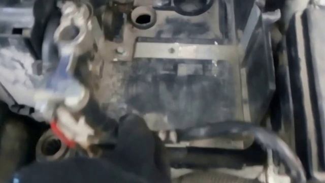 Как добраться до главного цилиндра сцепления и трубки гидропривода сцепления смотреть онлайн