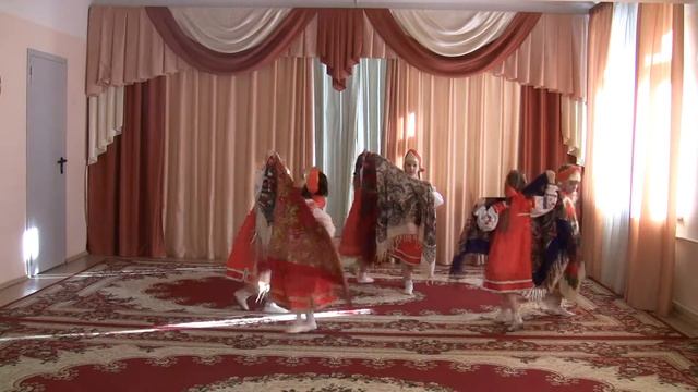 Дошкольное отделение № 1 ГБОУ Школа № 1497 "Танец с павловопосадскими платками" смотреть онлайн