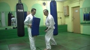 УРОКИ Каратэ Киокушинкай - Удар Шита-цуки урок № (часть 1)