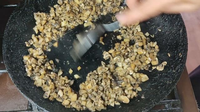 Фаршированные Шампиньоны-супер закуска на праздничный стол! смотреть онлайн