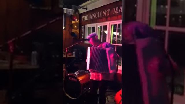 Yorktown Pub Open Mic смотреть онлайн