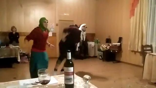 Подарок от внуков на 80-летие бабушки смотреть онлайн
