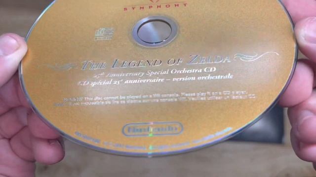 The Legend of Zelda: Skyward Sword 25th Anniversary Bundle Unboxing (UK Version) смотреть онлайн