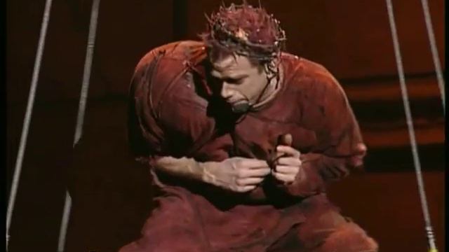 Notre Dame de Paris - Le Pape des Fous (Legendado PT) 01x09 смотреть онлайн