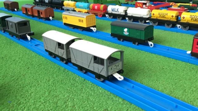 Thomas TrackMaster Collection | TOMICA Thomas & Friends смотреть онлайн