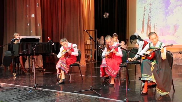 Е. Дербенко "Полька" исп. ансамбль домристов "Сувенир" смотреть онлайн