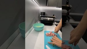 Готовим завтрак на гриле Tefal optigril XL омлет