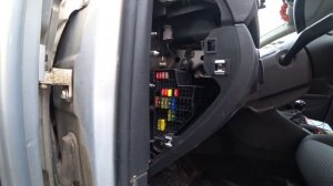 ГОЛЬФ 6 НЕИСПРАВНОСТЬ ПРИКУРИВАТЕЛЯ.