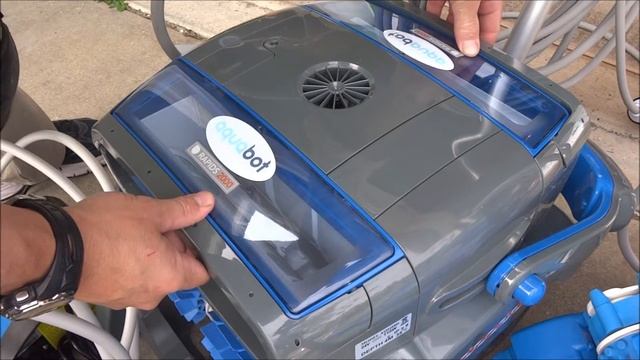 Aquabot Robotic Cleaners Overview Video смотреть онлайн