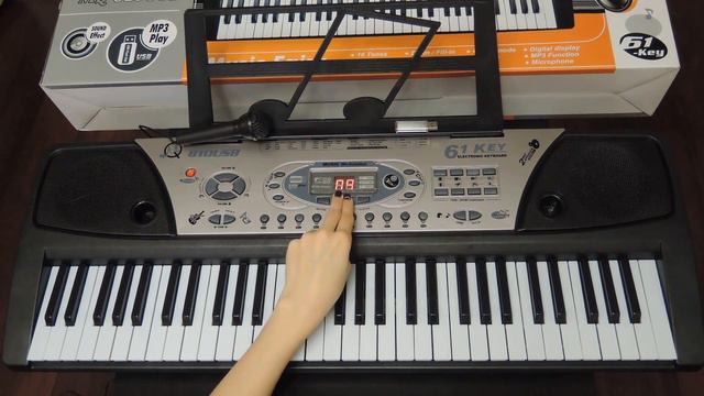 Видео обзор Синтезатора MQ-810USB