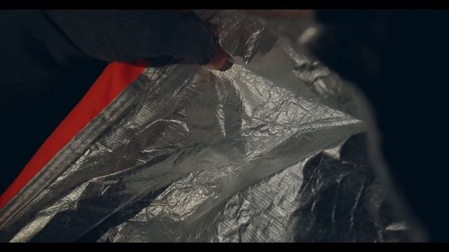 Surviving in the Wild with an Emergency Bivvy (Goes Horribly Wrong) - Adventure смотреть онлайн