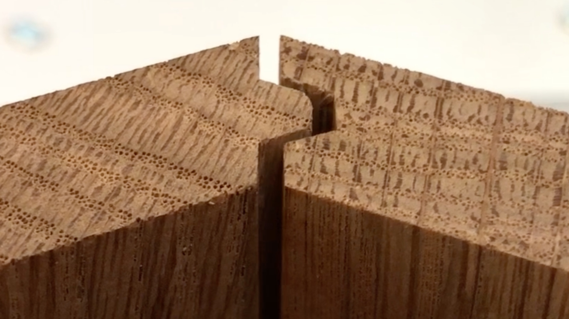 Как сделать бочковое соединение | Столярное соединение в шпунт | Фрезы LOCK MITER ROUTER BITS CMT смотреть онлайн