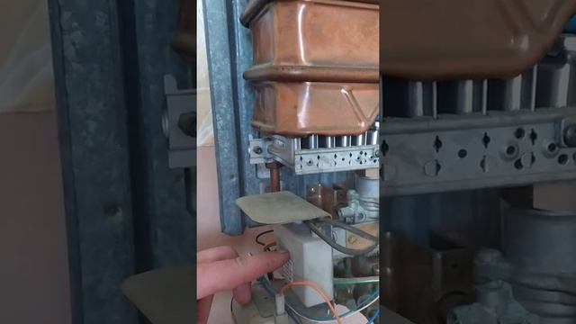 Проблемы колонки Юнкерс смотреть онлайн