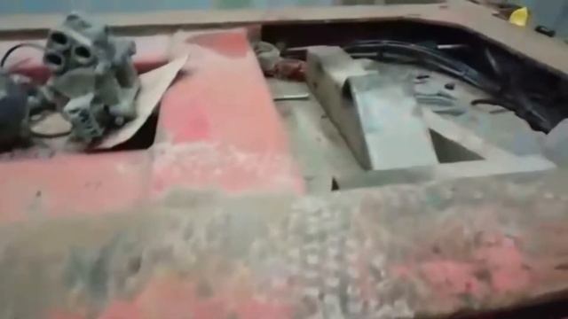 Пескоструй и покраска полуприцепа контейнеровоза. смотреть онлайн