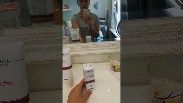 Как ухаживать за ПРОБЛЕМНОЙ КОЖЕЙ С АКНЕ смотреть онлайн