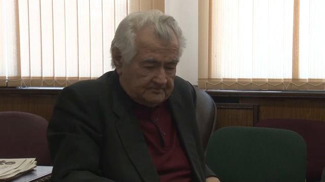 Роль театра в воспитании детей (круглый стол в редакции кумыкской газеты ЁЛДАШ) смотреть онлайн