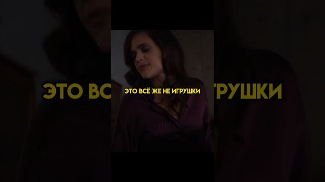 Может перематывать время назад, но...? #Shorts #Фильмы #топ смотреть онлайн