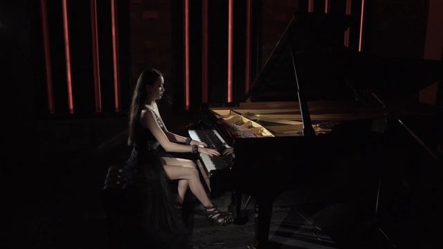 Claude Debussy: L'isle Joyeuse - Viki Lee (Вики Ли) смотреть онлайн