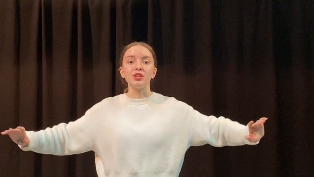 Николай Гумилёв "Жираф". Читает студентка 1 курса Страшникова Юлия смотреть онлайн