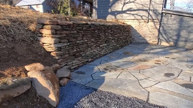 Project 1/2022 | White Hall MD | Rebuild Field Stone Retaining Walls | Custom Patter Bluestone Pati смотреть онлайн