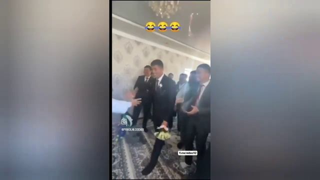 O'ZBEK URF-ODATINI YER BILAN BITTA QILDI. YANGI O'ZBEKCHA PRIKOLLAR 2023 смотреть онлайн