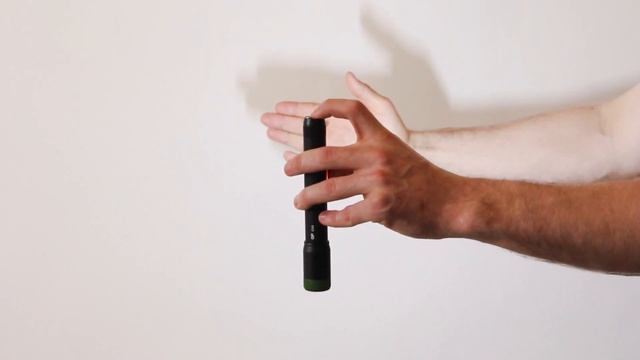 Ручной светодиодный фонарь GP Discovery модель C33 с дополнительным боковым светодиодом смотреть онлайн