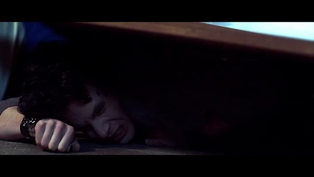 Люди 17 минут пытаются обмануть судьбу смотреть онлайн