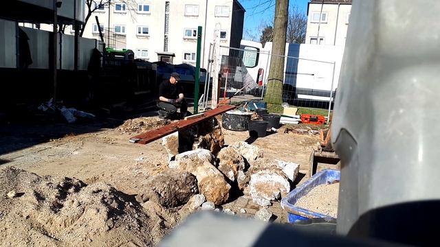 Монтаж забора и ворот. день №1 смотреть онлайн