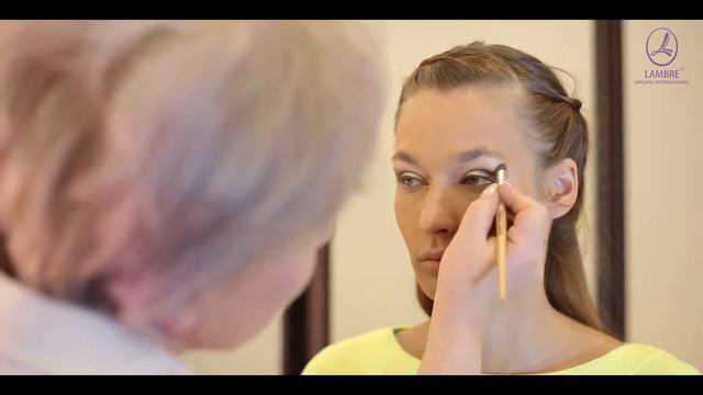 Макияж во французском стиле Парижские тайны смотреть онлайн