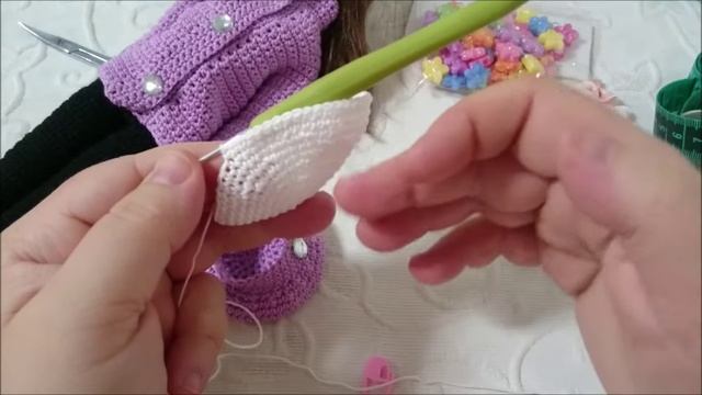 Берет для куклы крючком смотреть онлайн