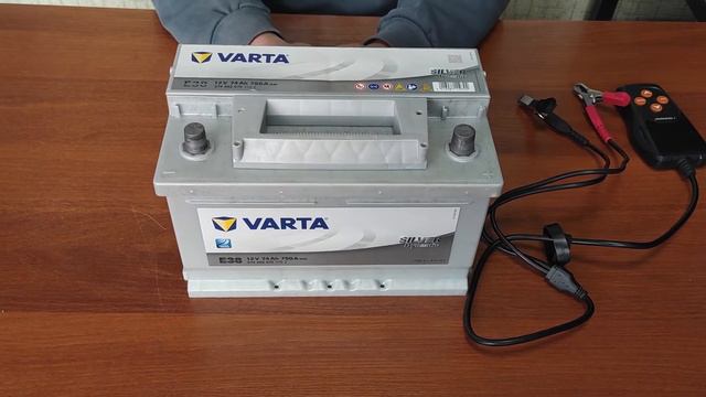 Огляд акумулятора Varta Silver Dynamic E38 74Ah 750A R+ низькобазовий смотреть онлайн