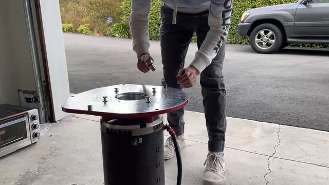 Electric motor to transmission connection! (Jeep EV Conversion) смотреть онлайн