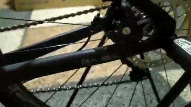 Fullbike Road Java Vesuvio II Carbon Disch Brake integrated Dropbar dan Stem смотреть онлайн
