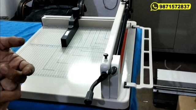 18" Heavy Duty Manual Guillotine Paper Cutter Trimmer cuts up to 400 sheets of paper at one time смотреть онлайн