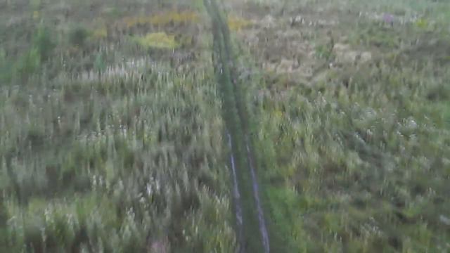 Syma X8C полёты над полем. смотреть онлайн