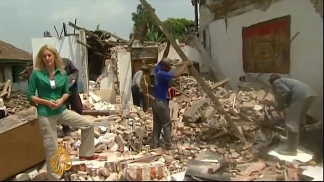 Indonesia earthquake buries scores in Java - 03 Sept 09 смотреть онлайн