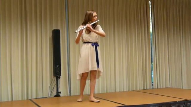 Nocturne- Arianna Keller acc. Michael Seamon смотреть онлайн