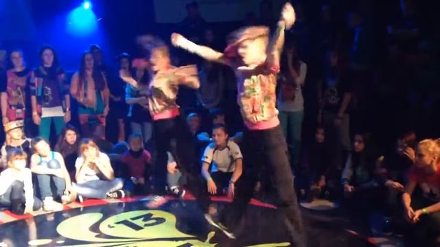 Селезнева Екатерина и Пильщик Анастасия (UDC by Maria Budolak) - RESPECT MY TALENT FINAL смотреть онлайн