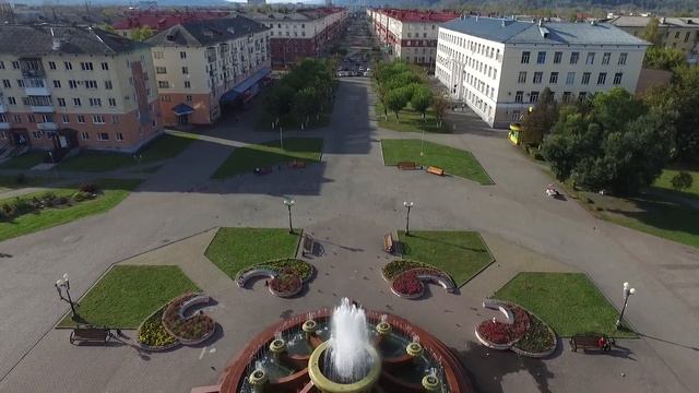 Коммунистический от Космонавтов до Чехова 2 смотреть онлайн