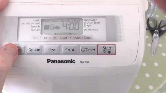 Bread Making With a Panasonic Bread Maker - The Way that Works смотреть онлайн